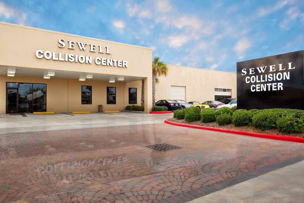 Sewell Collision Center of North Houston | 111 Stage Runn Dr, Houston, TX 77090, USA | Phone: (281) 569-3250
