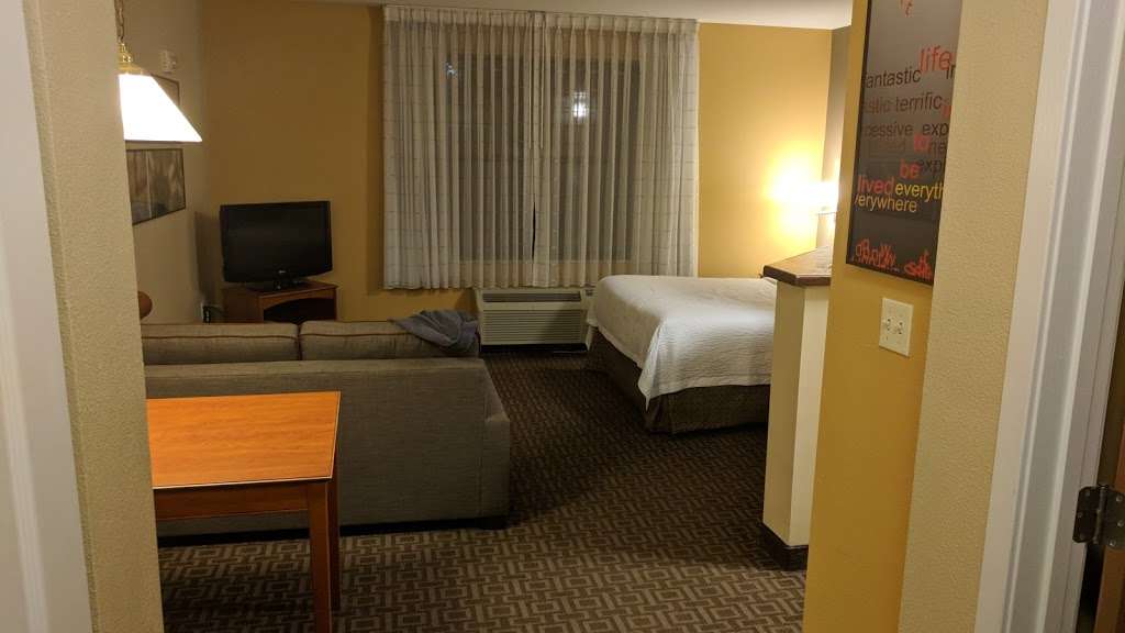 TownePlace Suites by Marriott Charlotte University Research Park | 8710 Research Dr, Charlotte, NC 28262, USA | Phone: (704) 548-0388