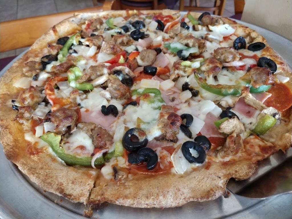 Fuzzys Pizza | 8914 Westheimer Rd, Houston, TX 77063, USA | Phone: (713) 787-5200