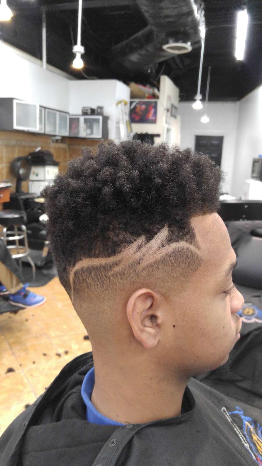 Blue Collar Cuts | 3424 Powder Mill Rd, Beltsville, MD 20705, USA | Phone: (301) 931-1212