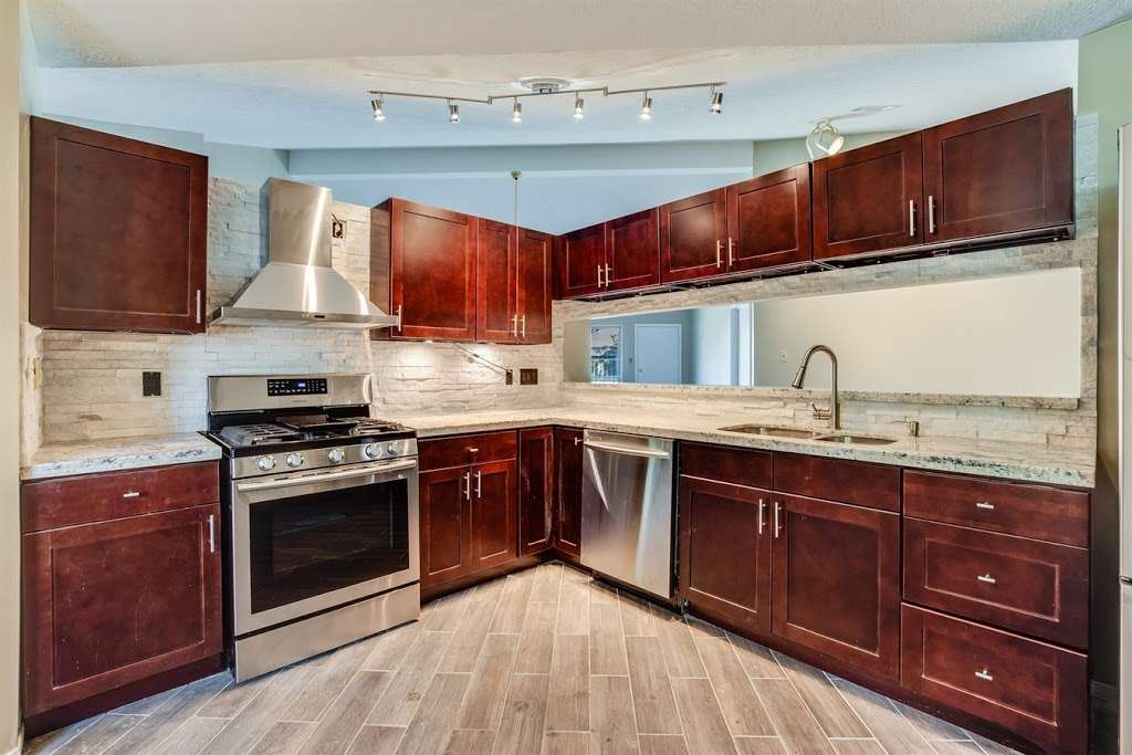 Kitchen Remodeling Houston | 9801 2nd St, Houston, TX 77034 | Phone: (832) 772-5884