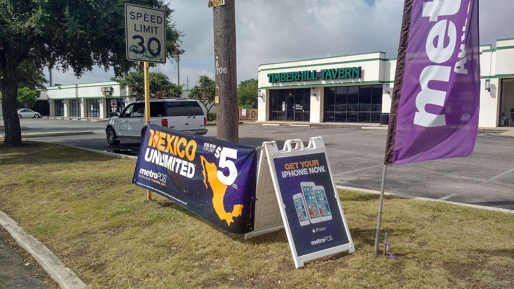 Metro by T-Mobile | 5251 Timberhill Ste 204, San Antonio, TX 78238, USA | Phone: (210) 681-8851