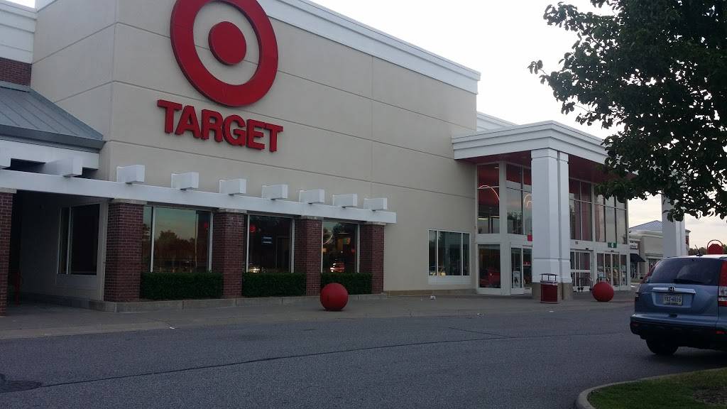 Target | 2233 Upton Dr, Virginia Beach, VA 23454, USA | Phone: (757) 430-5100