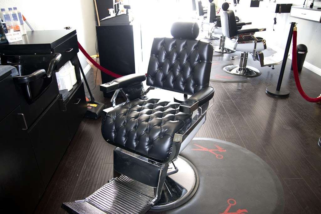 Xclusive Barber Lounge | 7411 Florence Ave, Downey, CA 90240 | Phone: (562) 440-1011