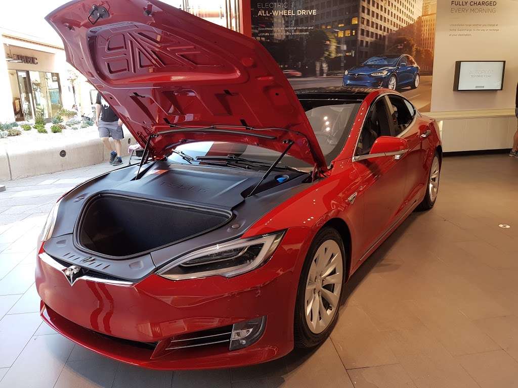 Tesla | 1616 Redwood Hwy, Corte Madera, CA 94925, USA | Phone: (415) 737-0780