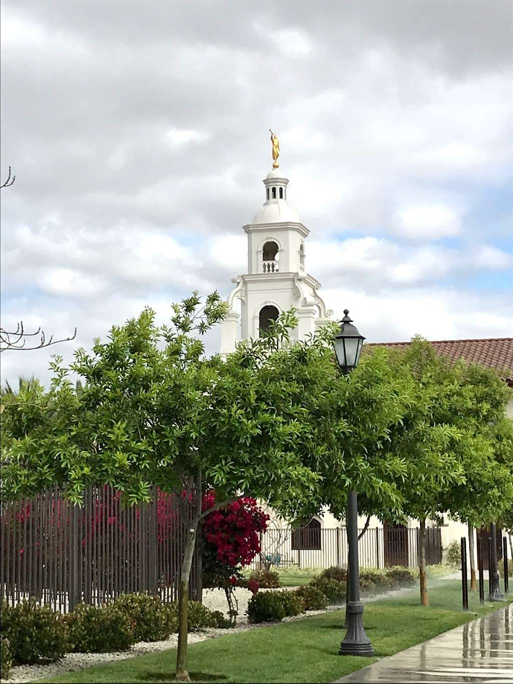 Tijuana Mexico Temple | Camino Vecinal 18161, Río Tijuana 3a. Etapa, Rio Tijuana 3ra Etapa, 22226 Tijuana, B.C., Mexico | Phone: 664 969 2690