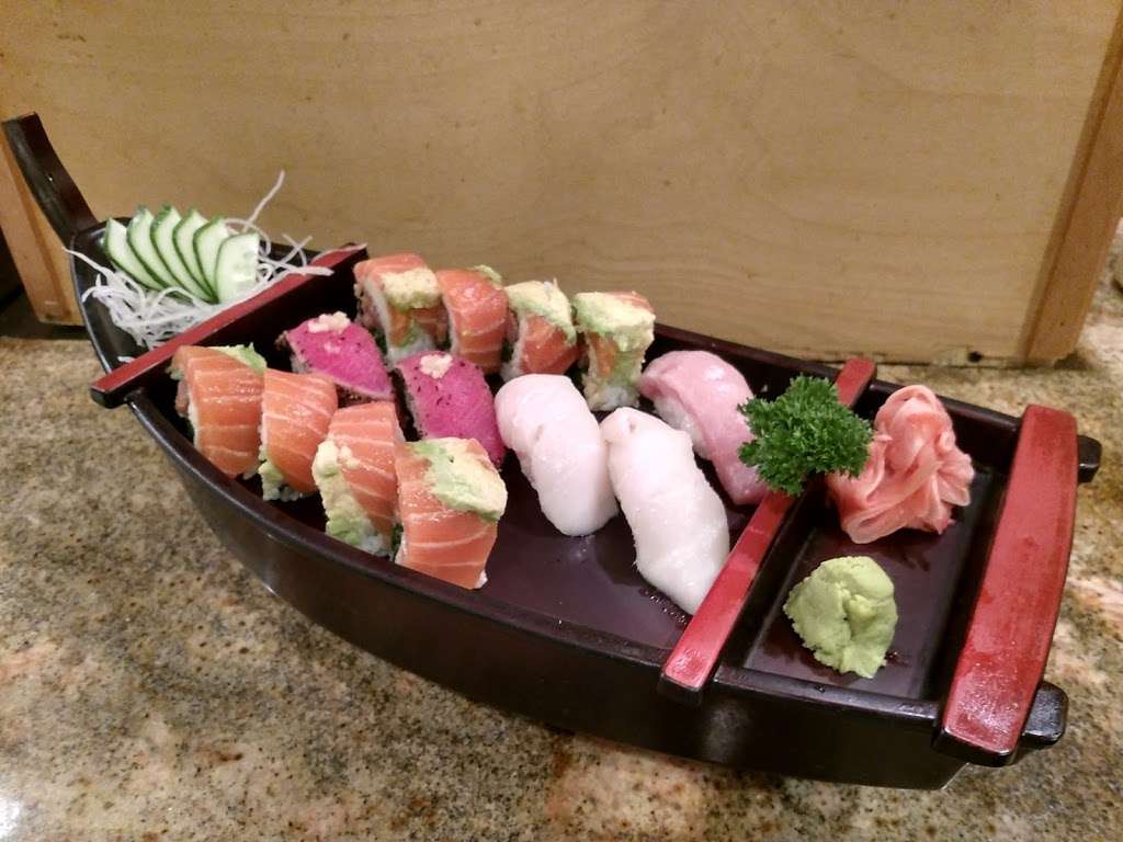 Little Tokyo Japanese Restaurant | 6737 Fairmont Pkwy, Pasadena, TX 77505, USA | Phone: (281) 991-9400