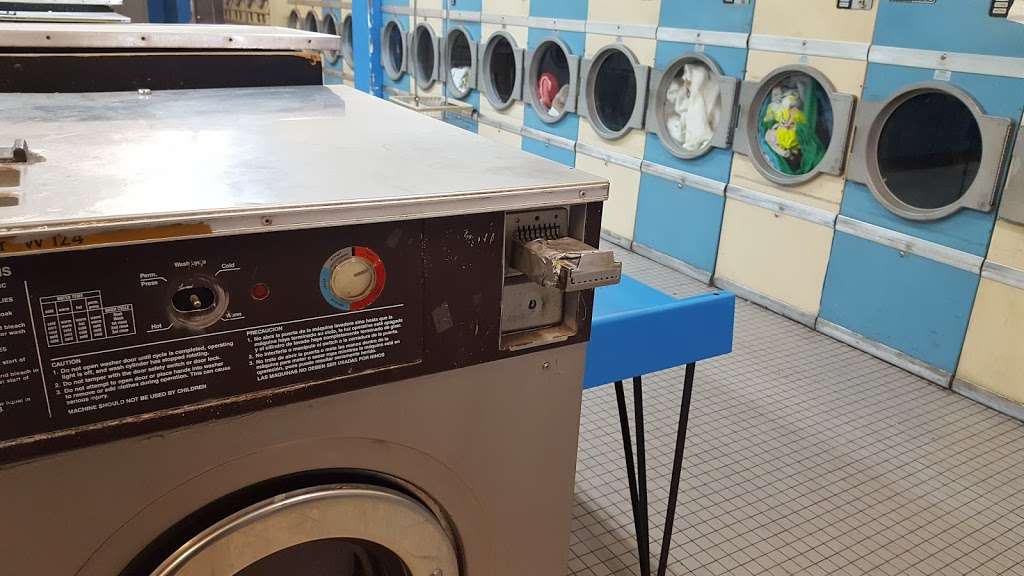 Metro Coin Laundry | 5946 Martin Luther King Jr Hwy # A, Capitol Heights, MD 20743, USA | Phone: (301) 883-0068