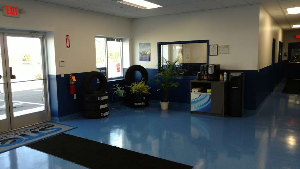 Service Tire Truck Centers | 11529 French Ln, Hagerstown, MD 21740, USA | Phone: (301) 223-7882