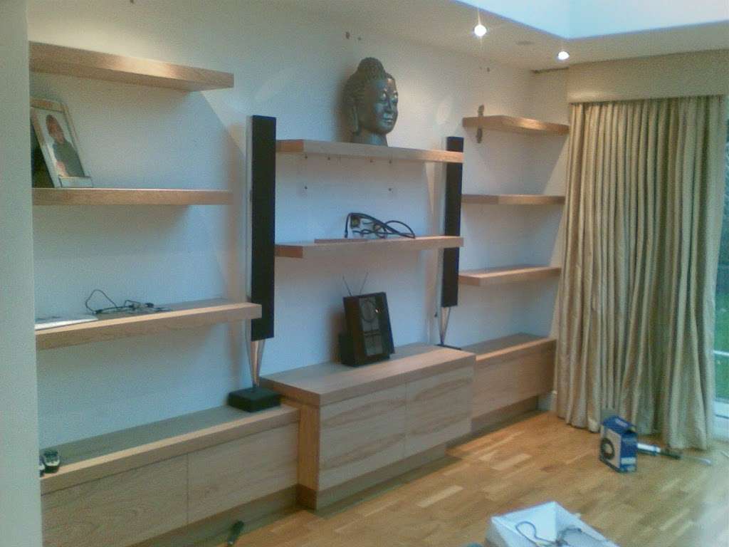 FITTED WARDROBES KENT | 8 Burlings Ln, Knockholt, Sevenoaks TN14 7PB, UK | Phone: 01959 533744