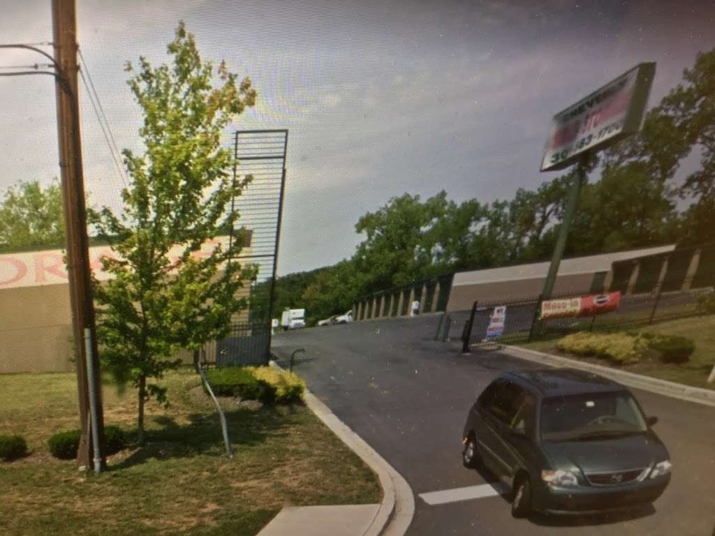 Tuxedo Rd & 57th Pl | 2, Bladensburg, MD 20785, USA