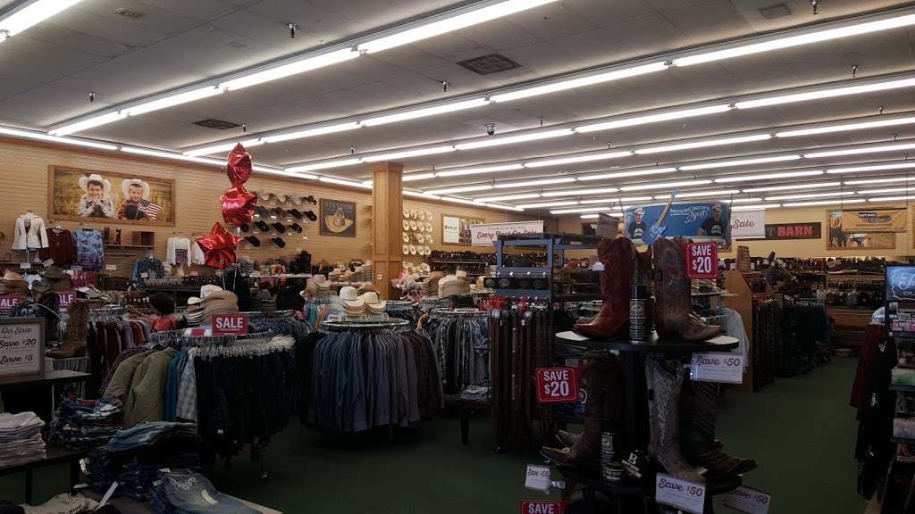 Boot Barn | 3462 Katella Ave, Los Alamitos, CA 90720, USA | Phone: (562) 430-7752