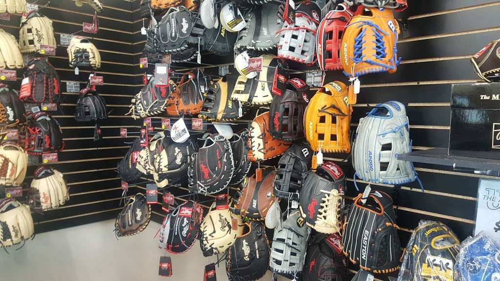 The Dugout by ProTech (Baseball & Softball) | 740 S Rochester Ave suite f, Ontario, CA 91761, USA | Phone: (909) 468-0706