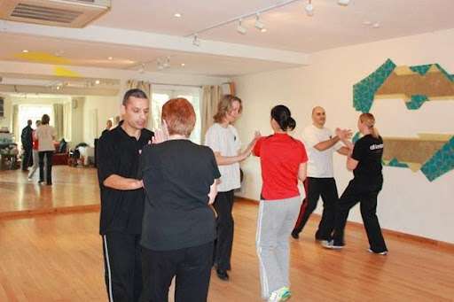 Tango Dance Courses & Classes North London | 33 Holcombe Rd, London N17 9AS, UK | Phone: 020 8808 9318
