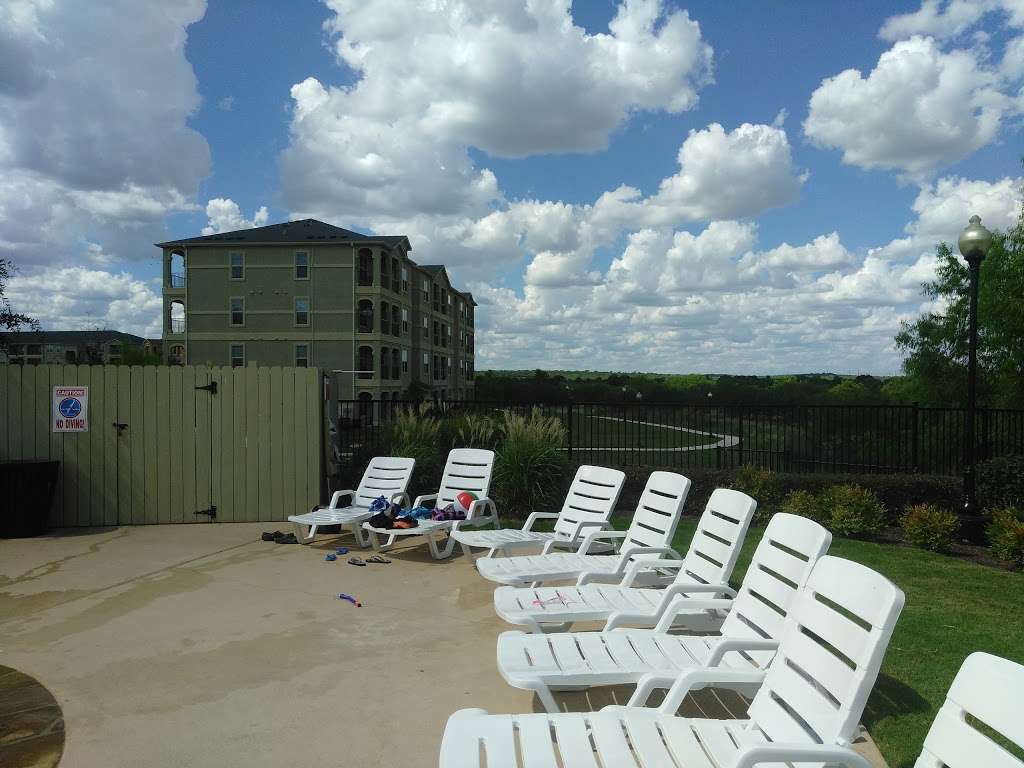 Swimming Pool | 5525 Mansions Bluffs, San Antonio, TX 78245, USA