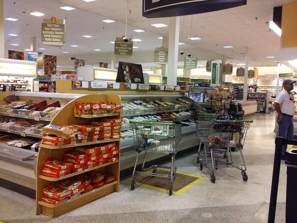 Publix Super Market at The Crossings Shopping Village | 13001 SW 112th St, Miami, FL 33186, USA | Phone: (305) 385-0601