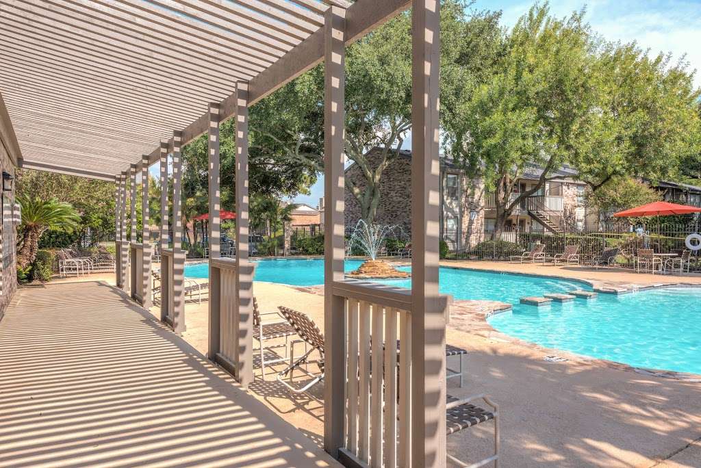 Myriad Apartments | 1520 Enclave Pkwy, Houston, TX 77077, USA | Phone: (281) 816-4510