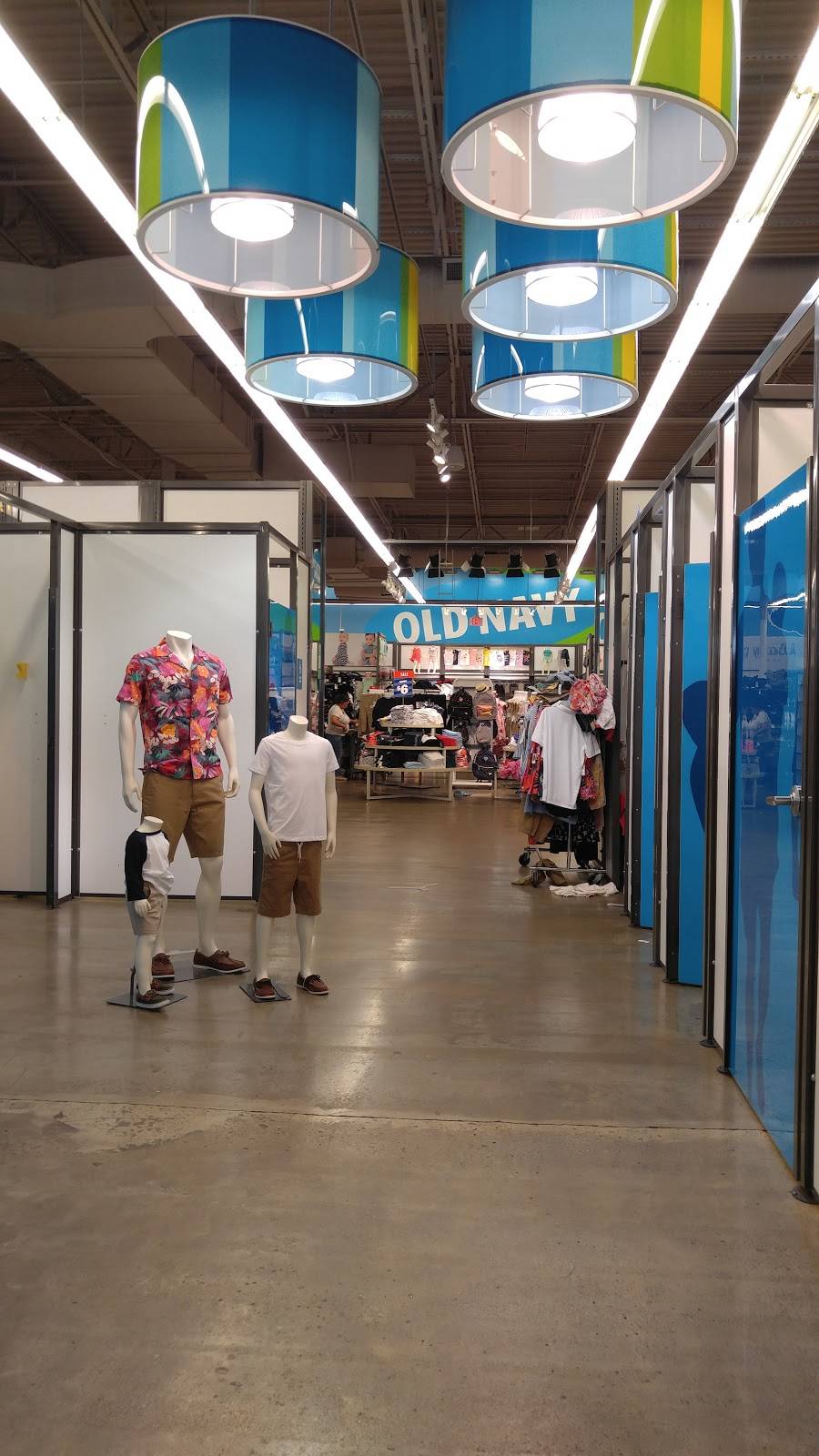 Old Navy - with Curbside Pickup | 7605 San Dario Ave, Laredo, TX 78045, USA | Phone: (956) 723-6100