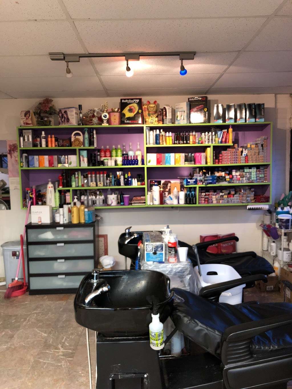 Joe Moys Hair Salon | 2334 S Wentworth Ave # 102, Chicago, IL 60616, USA | Phone: (312) 842-0611