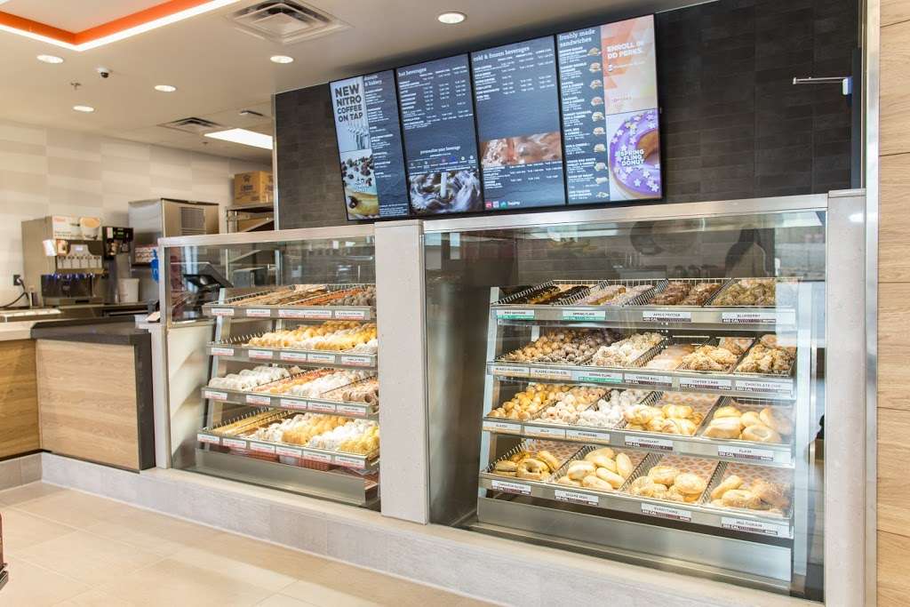 Dunkin Donuts | 924 E Ontario Ave, Corona, CA 92881 | Phone: (951) 847-7777