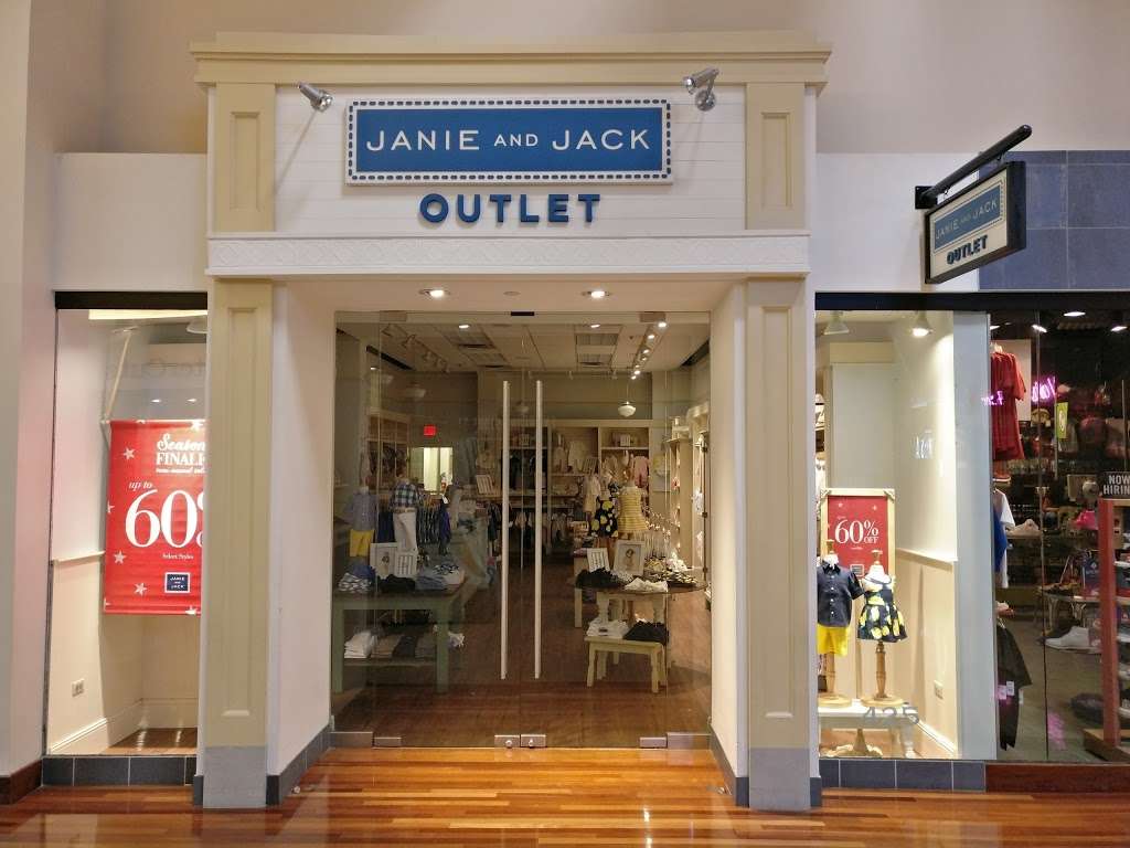 Janie and Jack Outlet | 3000 Grapevine Mills Pkwy #425, Grapevine, TX 76051, USA | Phone: (972) 355-1974