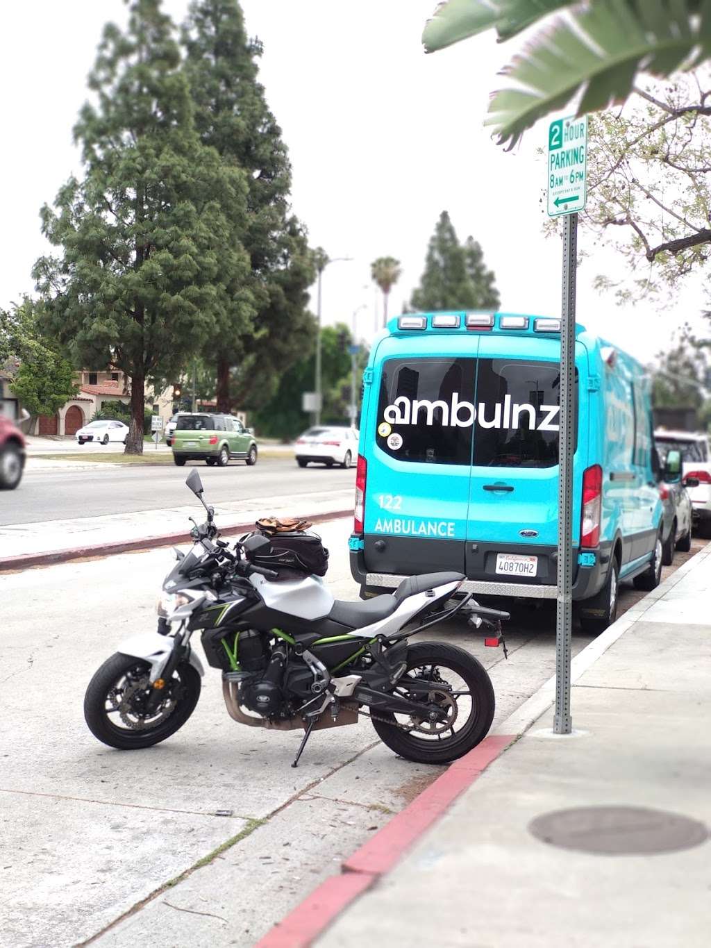 Ambulnz | 1151 S Boyle Ave, Los Angeles, CA 90023 | Phone: (310) 835-3926