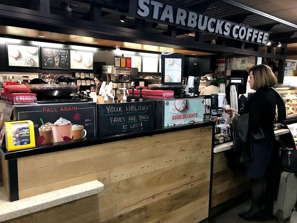 Starbucks (Gate C8) | 44825 Delta Rd, Chantilly, VA 20151, USA