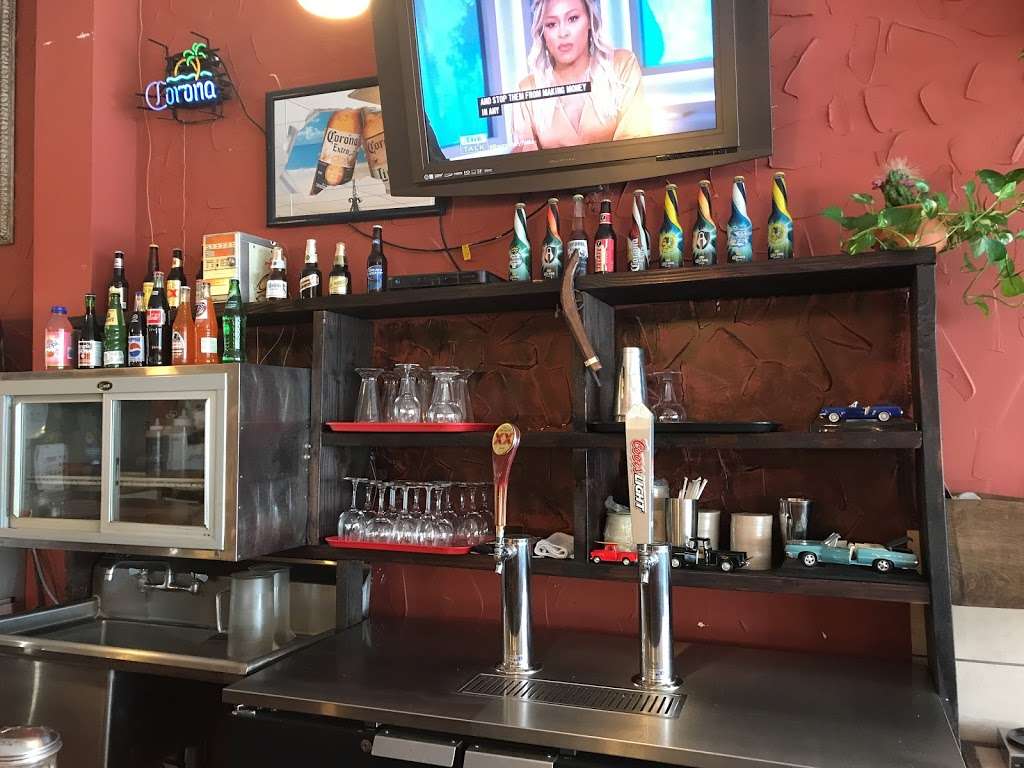 Margaritas Family Restaurant | 4955 Newport Ave, San Diego, CA 92107, USA | Phone: (619) 224-7454