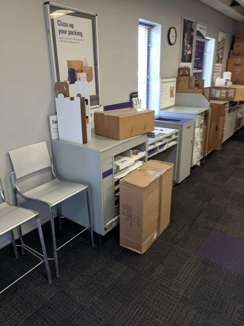 FedEx Ship Center | 10 Cornell Pl, Wilmington, MA 01887 | Phone: (800) 463-3339