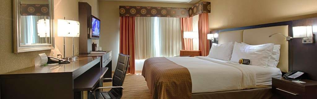 Holiday Inn Houston - Westchase | 10609 Westpark Dr, Houston, TX 77042 | Phone: (713) 532-5400