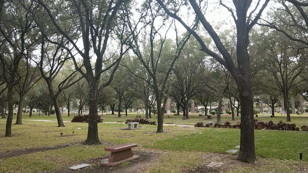 Beth Yeshurun Cemetery | 1037 Post Oak Rd, Houston, TX 77055 | Phone: (713) 666-1881