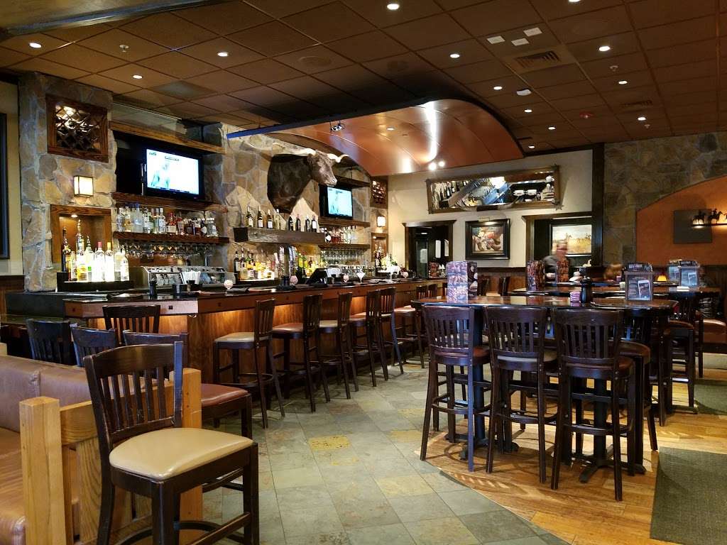 LongHorn Steakhouse | 390 West St, Mansfield, MA 02048, USA | Phone: (508) 261-8810