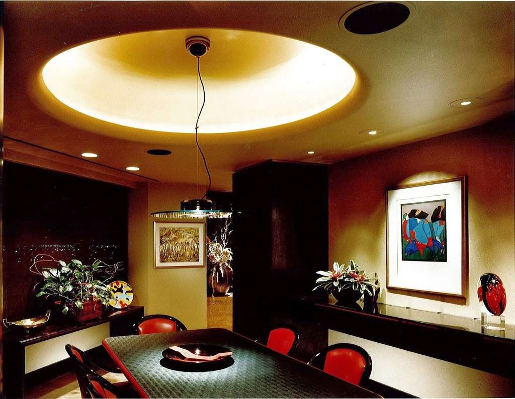 Phantom Lighting Systems | 607 Durham Dr, Houston, TX 77007, USA | Phone: (713) 863-1133