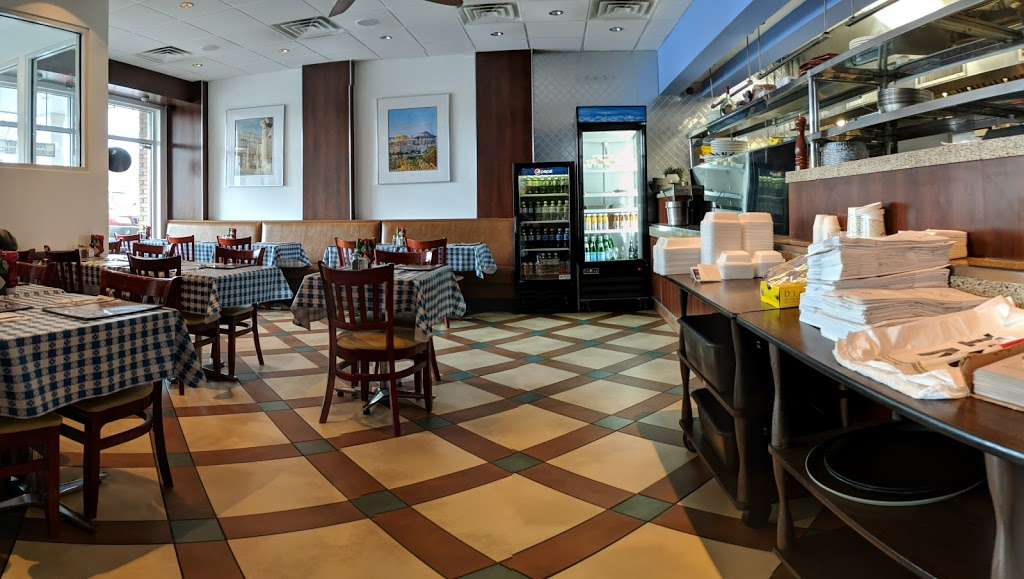 Gyro World Greek Restaurant | 501 Marble Ave, Pleasantville, NY 10570, USA | Phone: (914) 579-2274