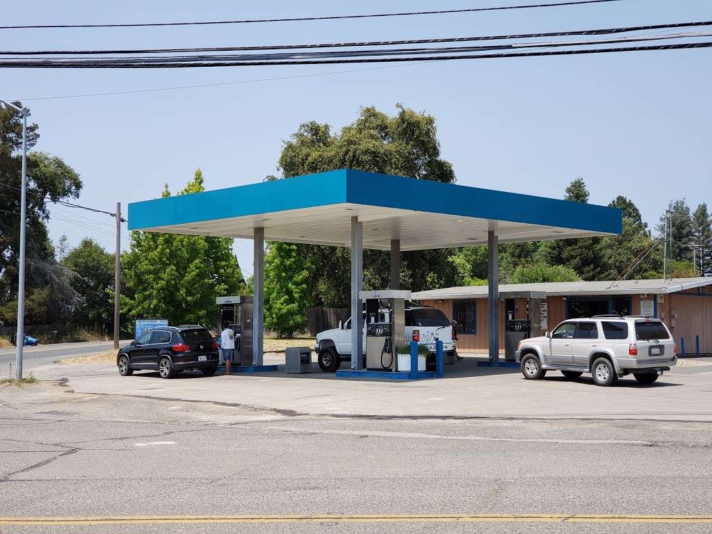 Bridgeway Gas | 4115 Gravenstein Hwy N, Sebastopol, CA 95472, USA | Phone: (707) 829-3594