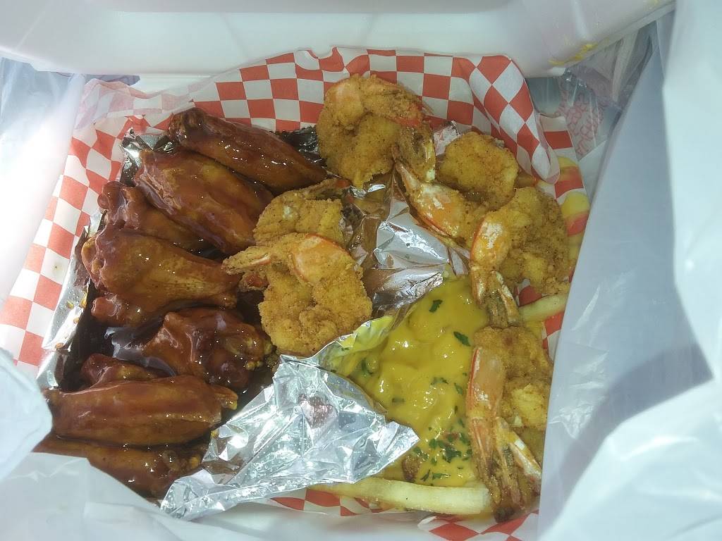 Le Rouxs Chicken Shack | 7118 Downman Rd, New Orleans, LA 70126 | Phone: (504) 241-0400