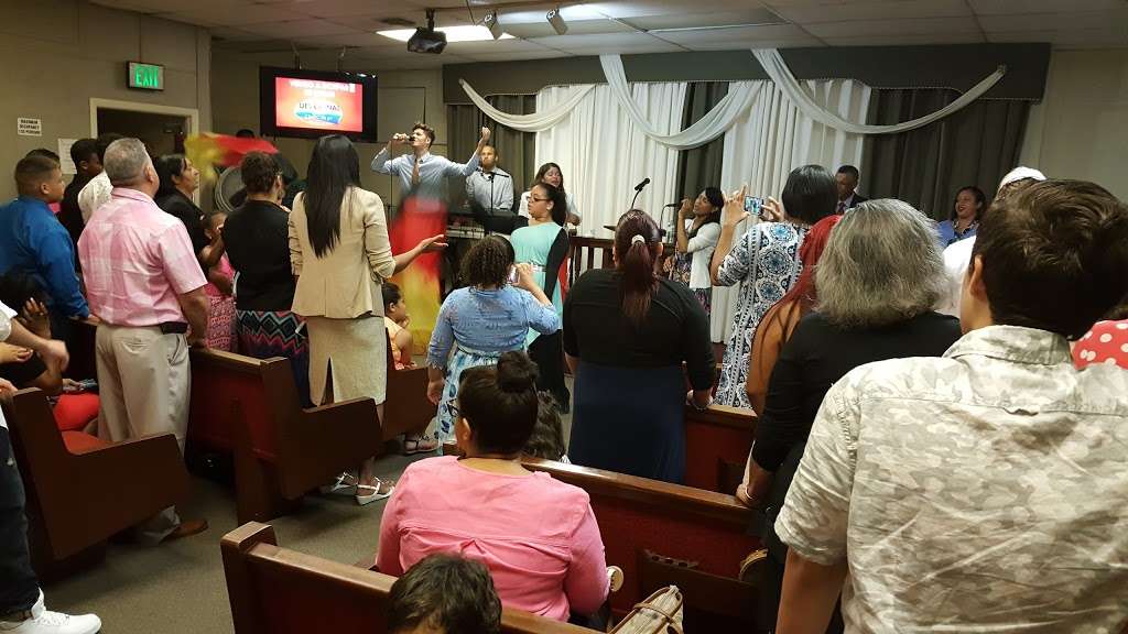 Iglesia Ministerio Cristiano Roca Firme Inc. | 15 Locust Grove Rd, York, PA 17402, USA | Phone: (717) 797-1766