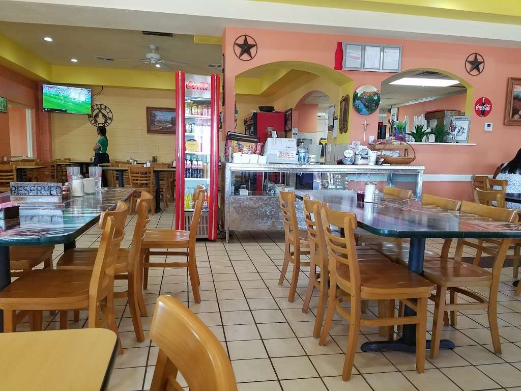 El Rodeo Mexican Grill #5 | 2525 SW Loop 410, San Antonio, TX 78227, USA | Phone: (210) 257-0261