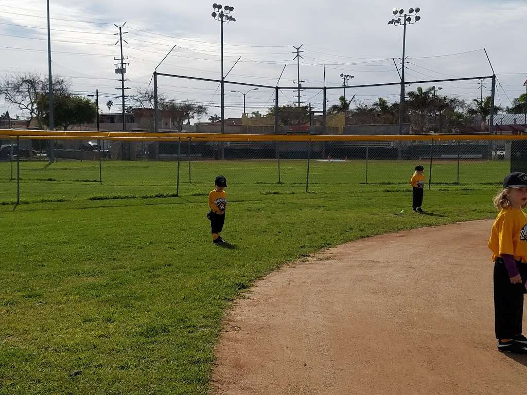 Perry Park | 2301 Grant Ave, Redondo Beach, CA 90278, USA | Phone: (310) 318-0610 Perry Park | 2301 Grant Ave, Redondo Beach, CA 90278, USA | Phone: (310) 318-0610