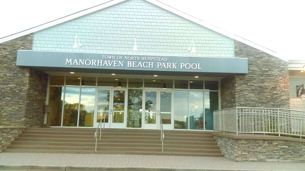Manorhaven Beach Park & Pool | Manorhaven Blvd, Port Washington, NY 11050 | Phone: (516) 767-4618