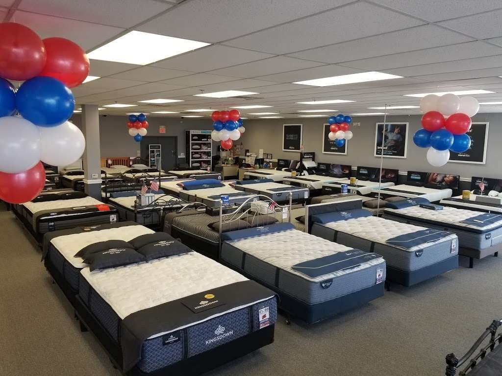 Mattress Warehouse of Front Royal | 50 Riverton Commons Dr #100, Front Royal, VA 22630, USA | Phone: (540) 636-7800