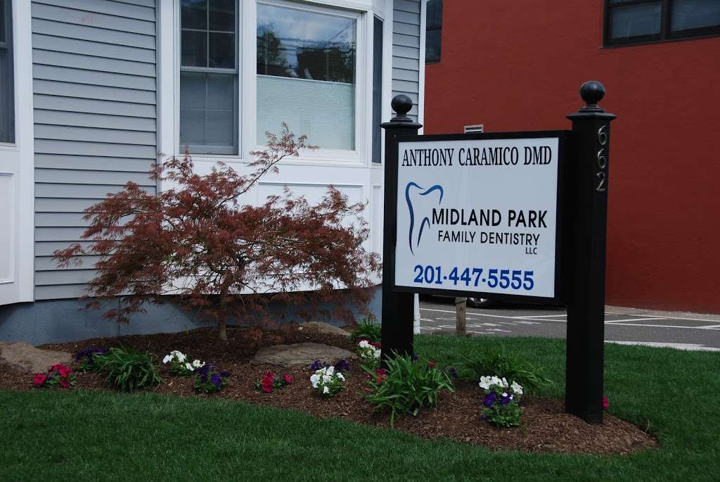 Midland Park Family Dentistry: Dr Anthony Caramico, DMD | 662 Godwin Ave, Midland Park, NJ 07432, USA | Phone: (201) 447-5555