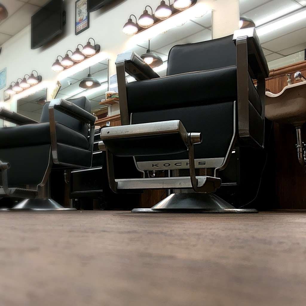 Downey Daves Barber Shop | 8032 Stewart and Gray Rd, Downey, CA 90241, USA | Phone: (562) 869-1517