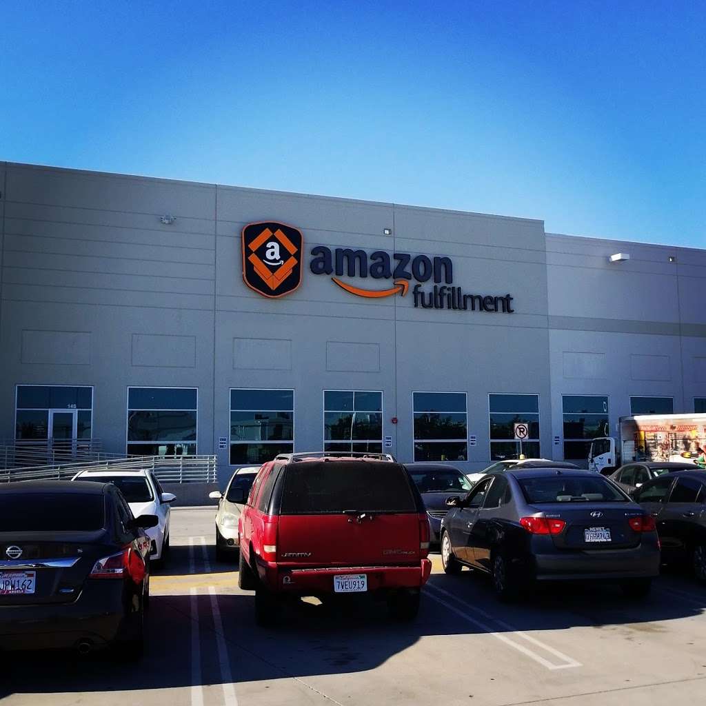 Amazon Fulfillment Center ONT 9 | 2125 San Bernardino Ave, San Bernardino, CA 92408, USA | Phone: (800) 928-5091