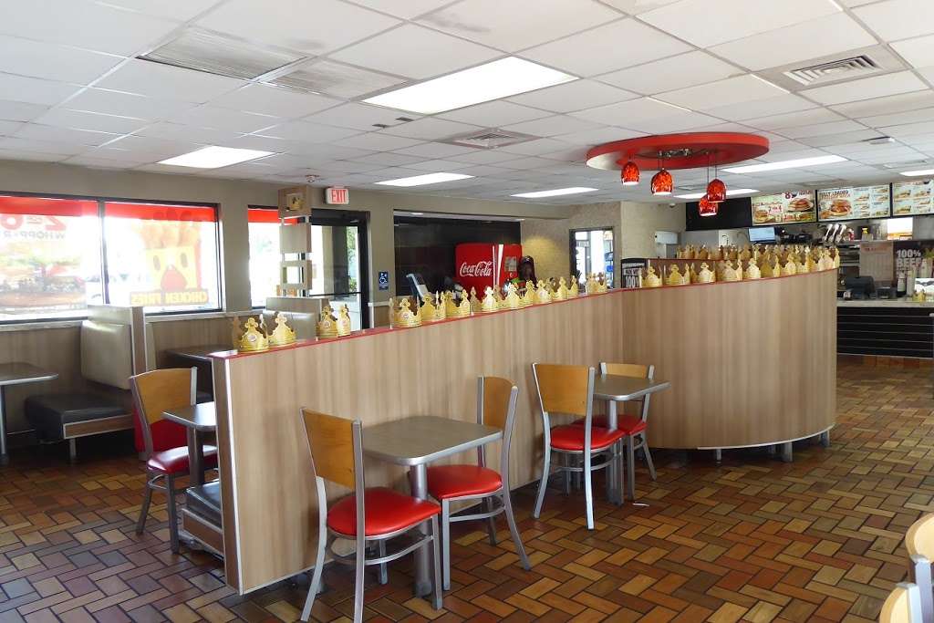 Burger King | 4201 NW 36th St, Miami Springs, FL 33166 | Phone: (305) 888-3136