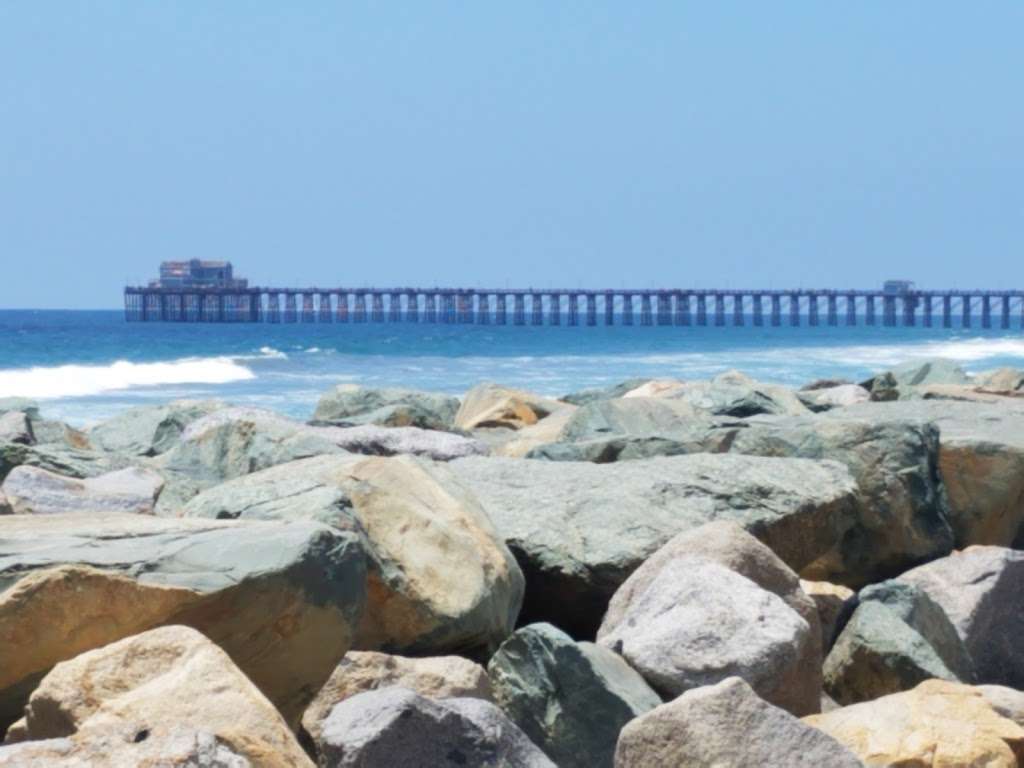 Beachfront Oceanside | 807 S Pacific St, Oceanside, CA 92054, USA | Phone: (408) 205-8781