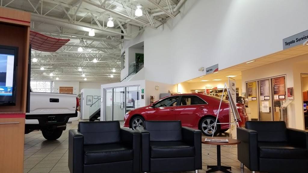 Eastway Toyota | 9375 Tecumseh Rd E, Windsor, ON N8R 1A1, Canada | Phone: (519) 979-1900