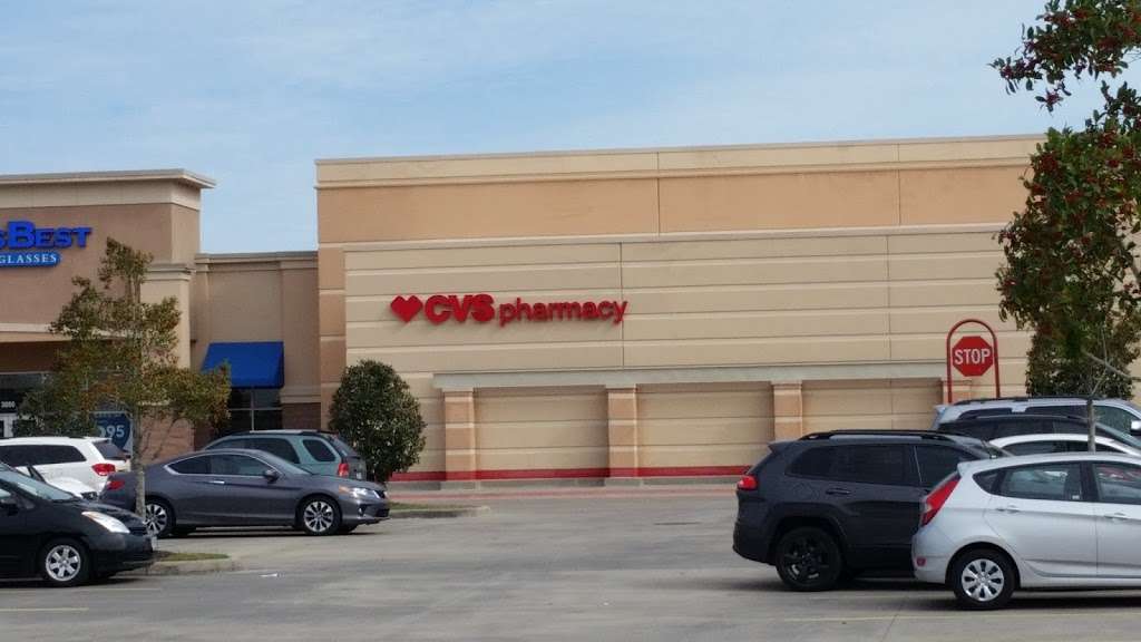 CVS Pharmacy | 3100 Gulf Fwy S, Dickinson, TX 77539, USA | Phone: (281) 534-5421