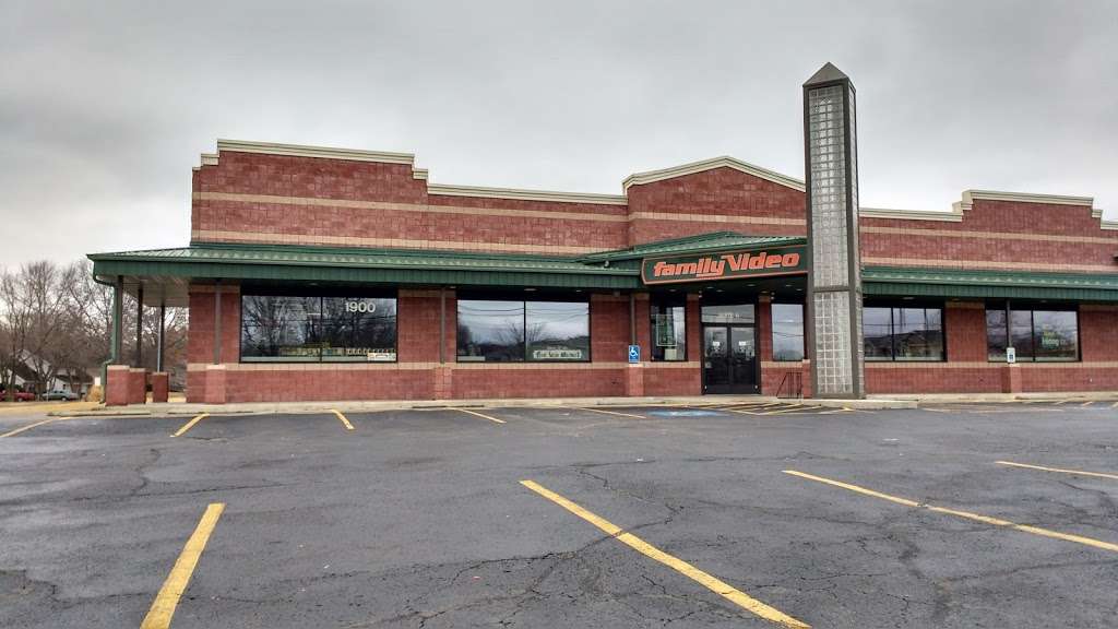 Family Video | 1900 NE 72nd St, Gladstone, MO 64118, USA | Phone: (816) 468-6984