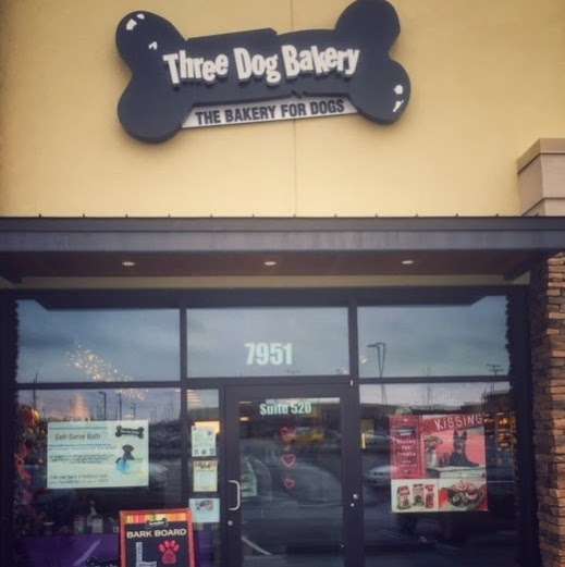 Three Dog Bakery Overland Park | 7951 W 160th St Suite 520, Overland Park, KS 66223, USA | Phone: (913) 897-8189